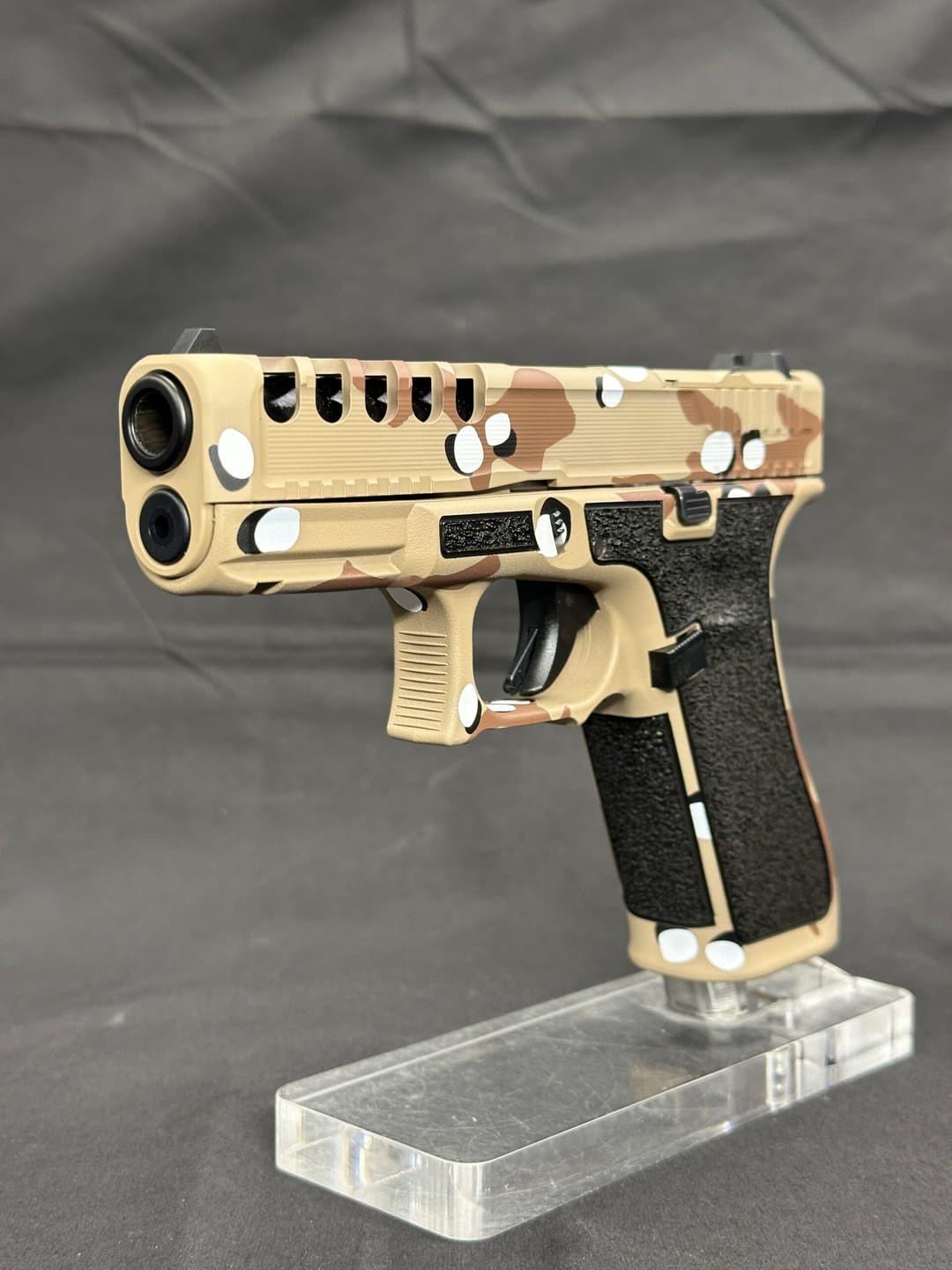 GLOCK G45 CHOCOLATE CHIP CAMO - Weapon DNA