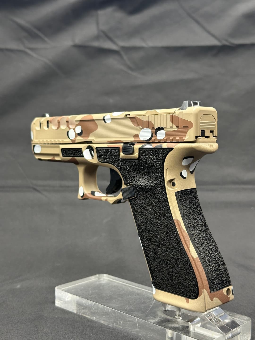 GLOCK G45 CHOCOLATE CHIP CAMO - Weapon DNA